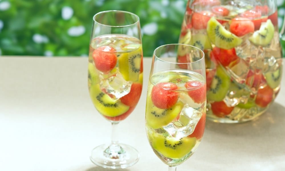 Cocktail Sangria blanche