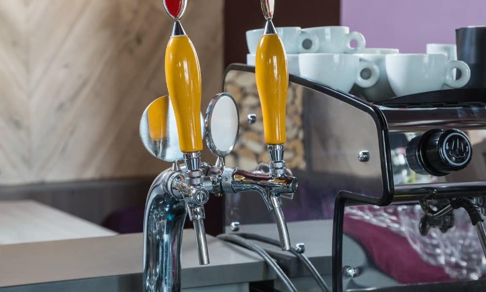 Une tireuse à bière