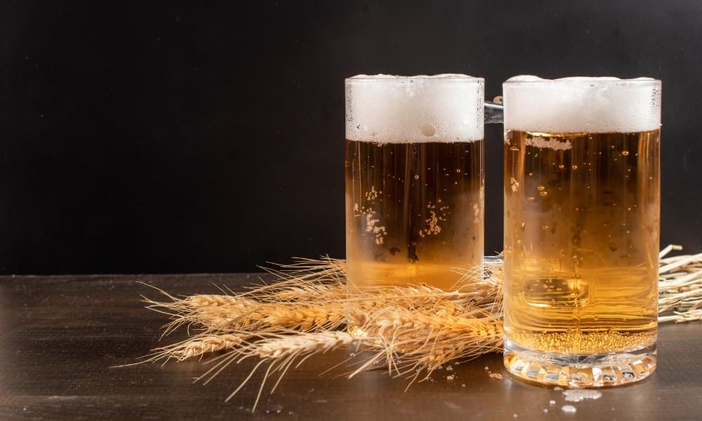 Deux verres de bière